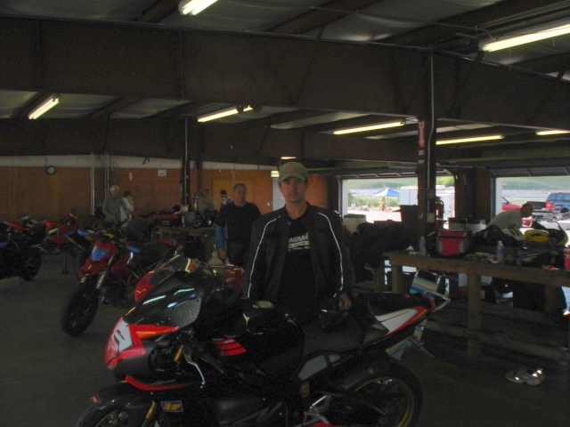 gal/2007 Loudon Track Day/pictures_051.jpg